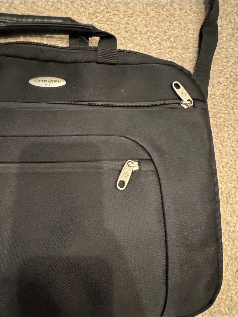 Samsonite Black Laptop Briefcase with Shoulder Strap